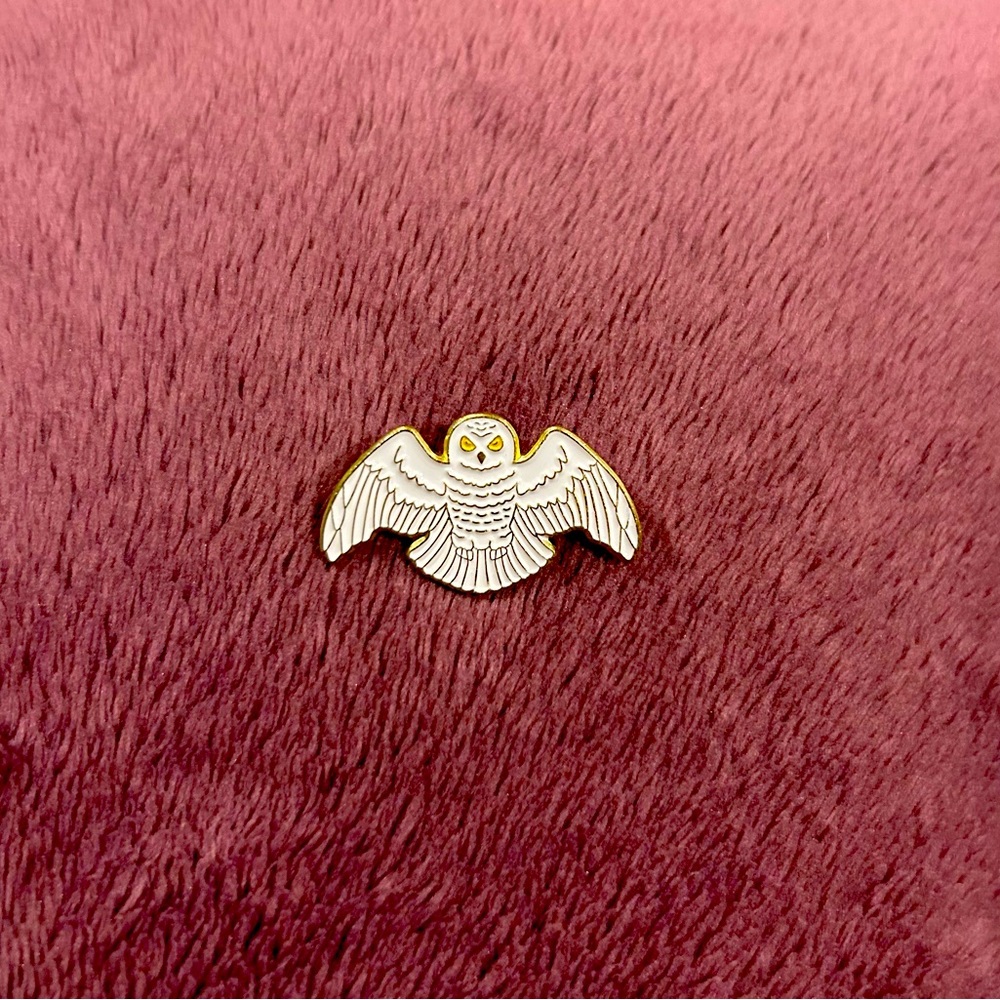 Harry Potter HEDWIG Enamel Pin